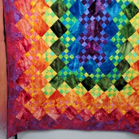Handmade Rainbow Quilt OOAK - Picture 4 of 14